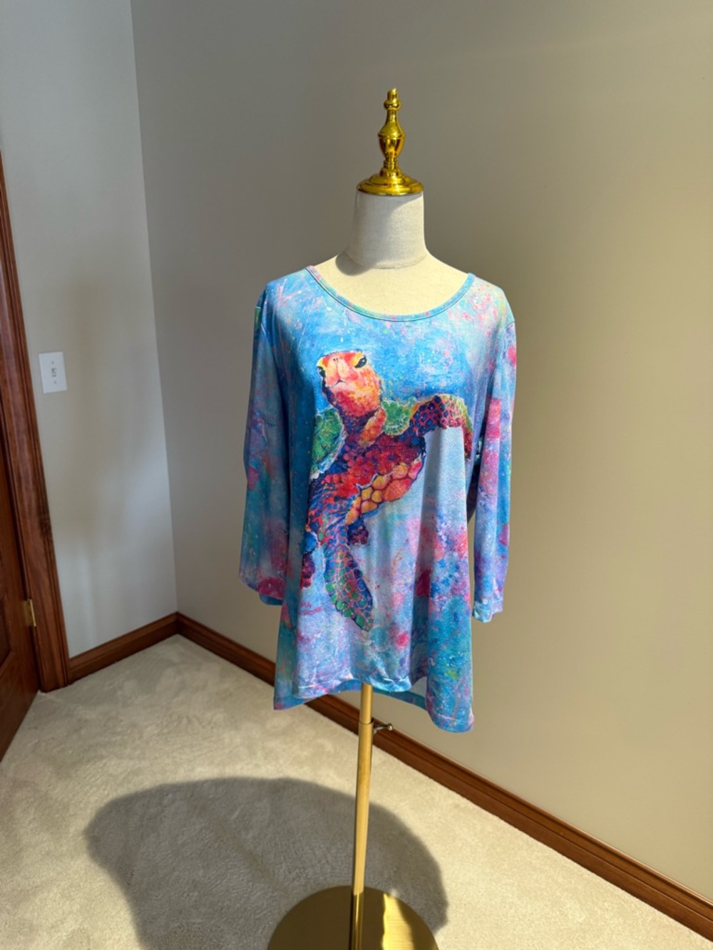Women’s Blue Multicolor Sea Turtle Print Tunic Top